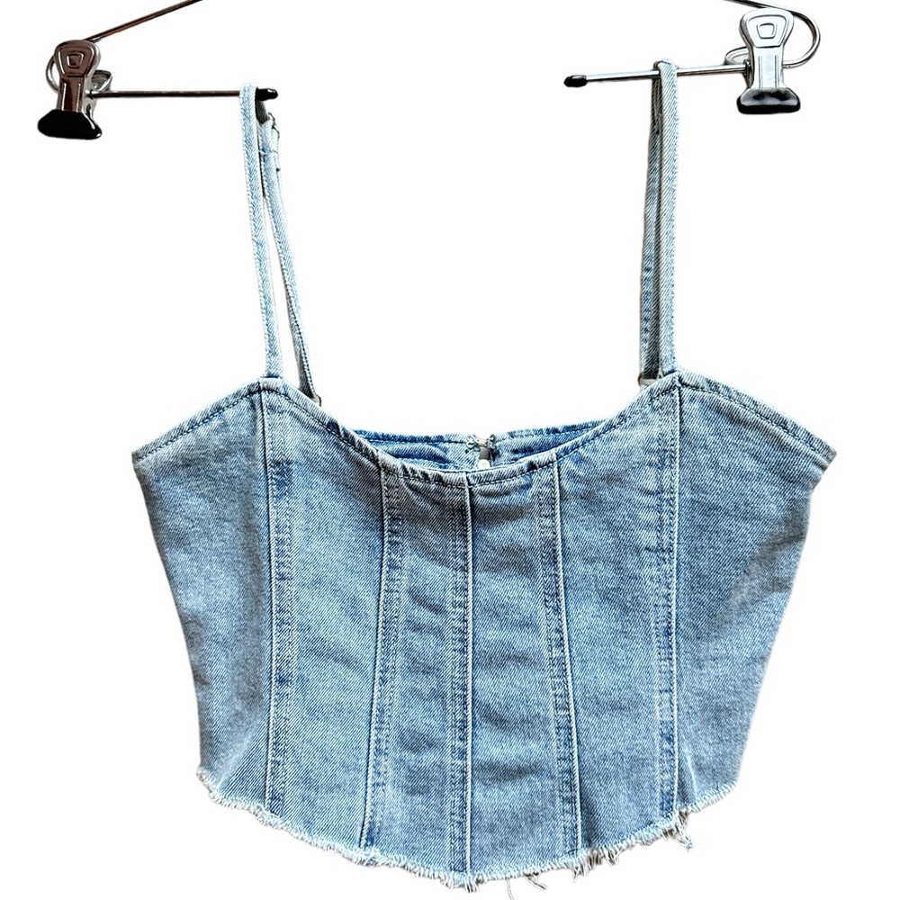 Fashion Nova Denim Top - Light Wash Crop Top Sleeveless Women’s Size S